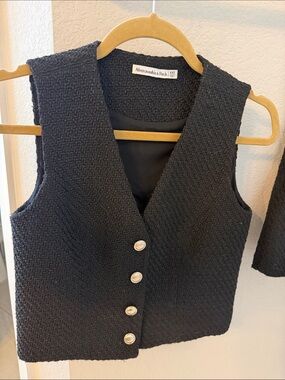Abercrombie & Fitch Black Tweed Buttoned Vest